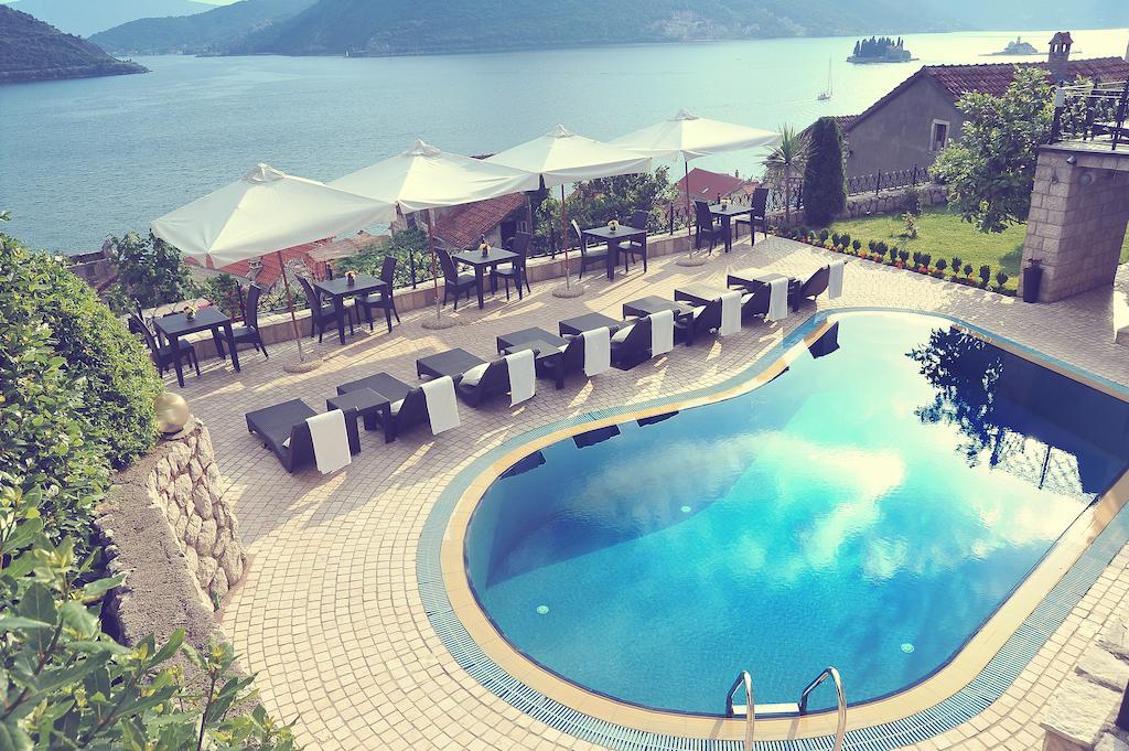 Hotel Per Astra Perast Exterior photo
